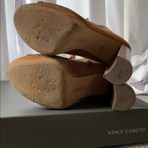 Vince Camuto Suede Sandals - Picture 5 of 5